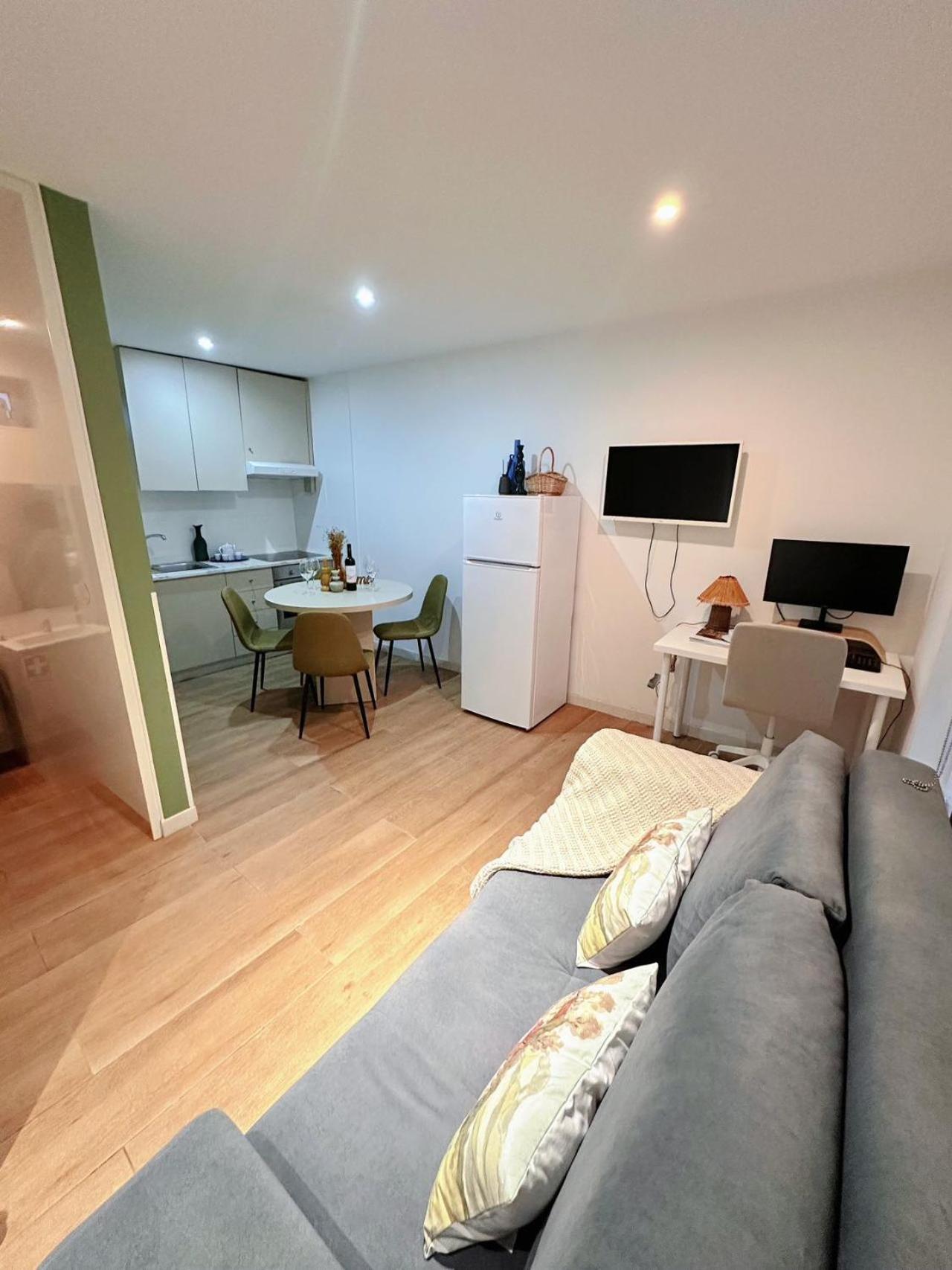 Downtown A Whole House Duplex Designed For Remote Work And Near Metro Lapa Hotel Porto Kültér fotó